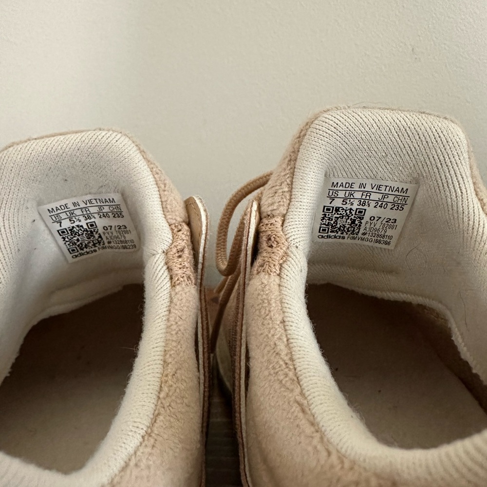 Adidas Ultraboost 1.0 Magic Beige - Picture 7 of 10